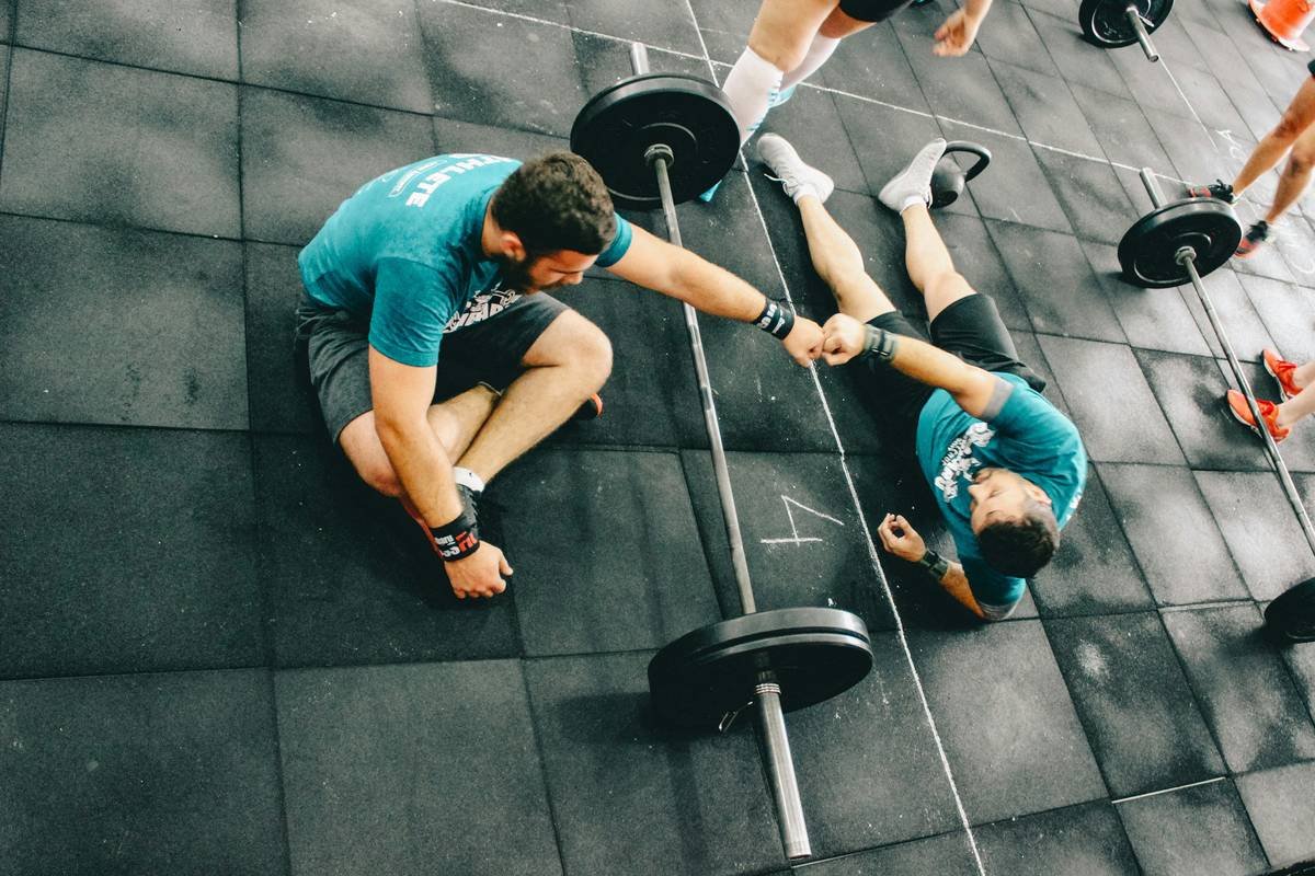 Battle Royale Fitness Tips: How to Stay Sharp, Focused, and Physically Fit While Grinding PUBG Mobile & Fortnite